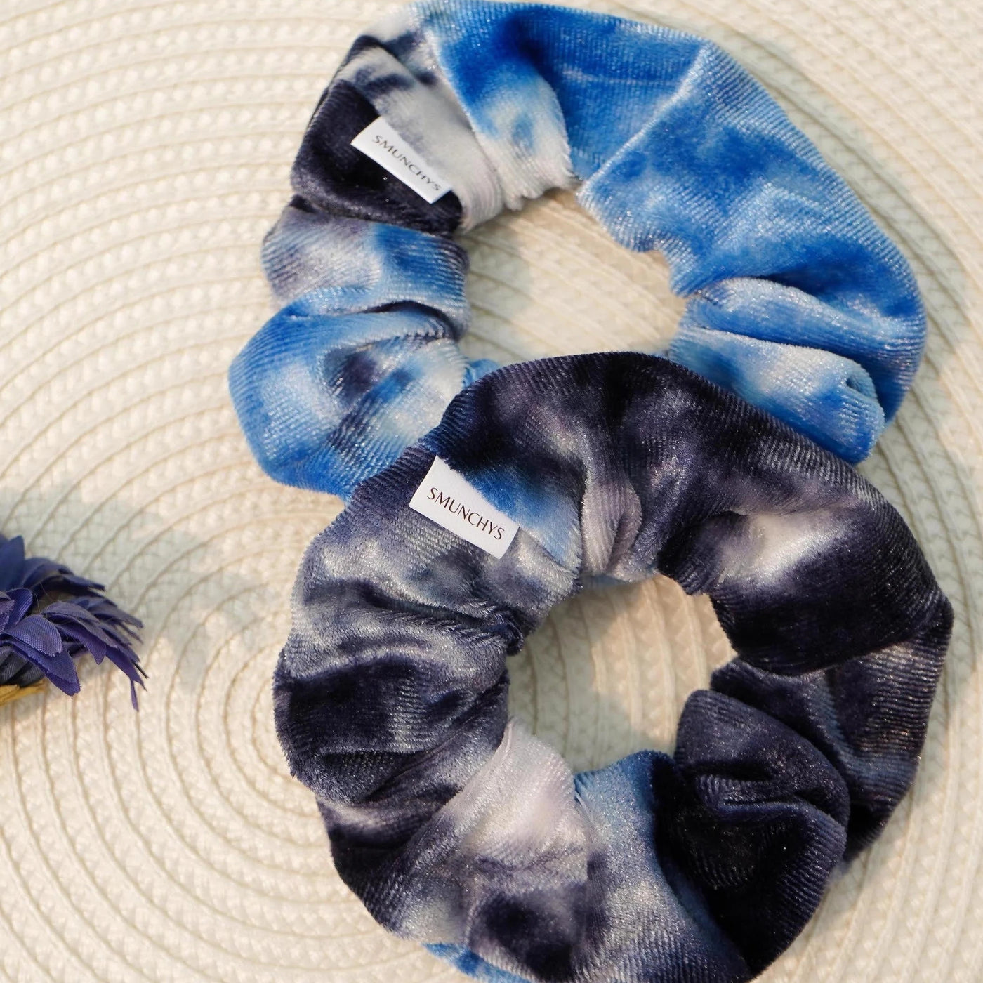 Velvet blue and white tie-dye color hair scrunchie ponytail holder featuring a hidden zipper pocket for storing valuables (cash, keys, AirPods) and strong elastic for a secure hold. Ideal for workouts, festivals, gifts, and holiday stocking stuffers.